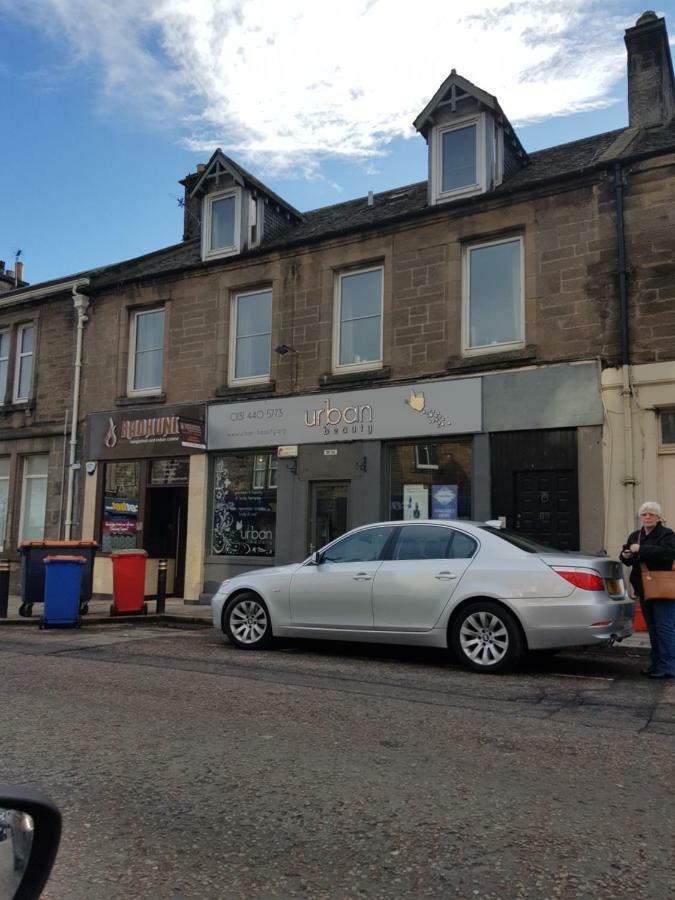 89 Clerk Street Lägenhet Loanhead Exteriör bild